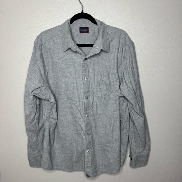UNTUCKit Flannel Sherwood Shirt in Gray Long Sleeve Button Down Collared Shirt - Picture 6 of 15